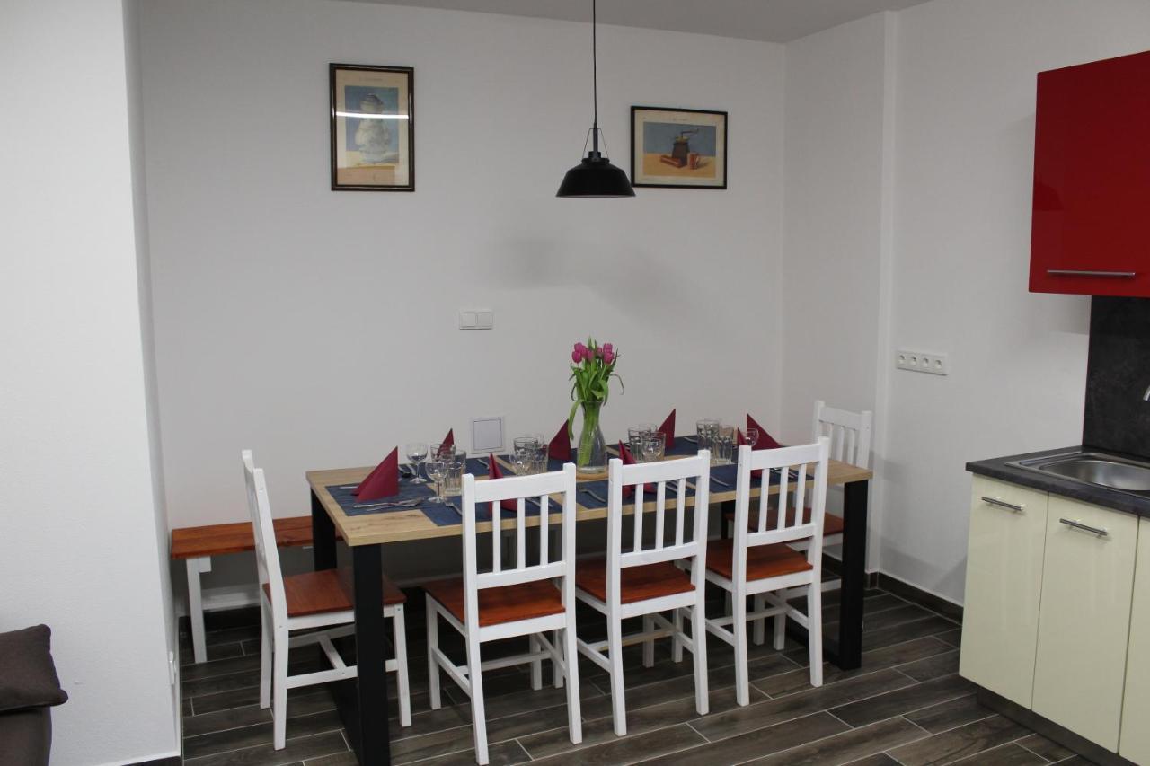 Apartamento Dreveny Andel Lodherov Exterior foto